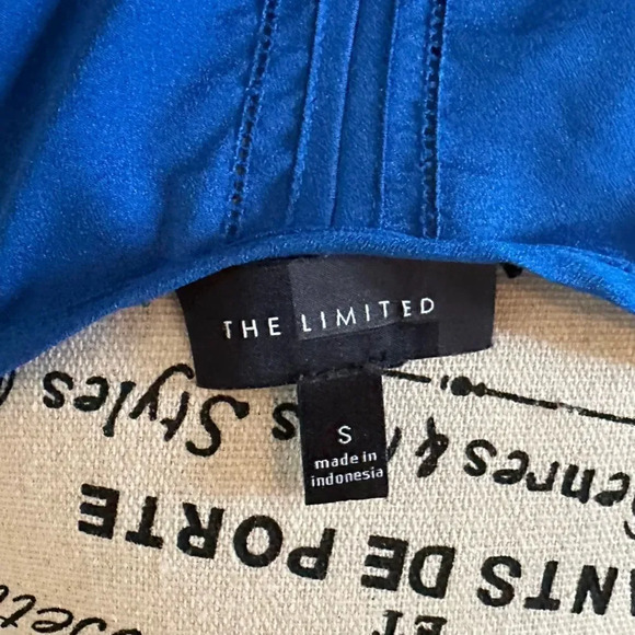 Limited cold shoulder blue blouse Size - Women's small - Picture 3 of 3